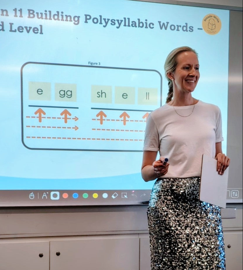 Alison Perry presenting a Sounds-Write phonics training workshop